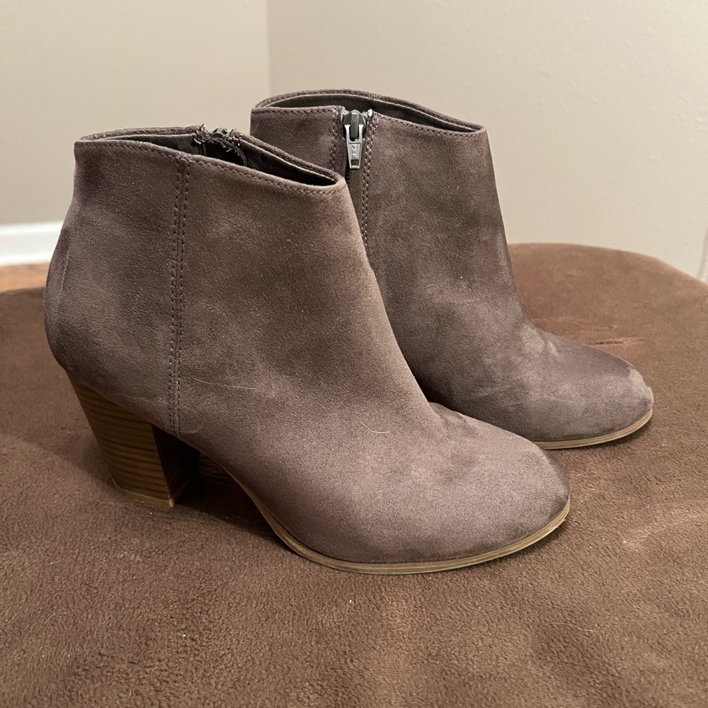 Women's Taupe Suede Ankle Boots